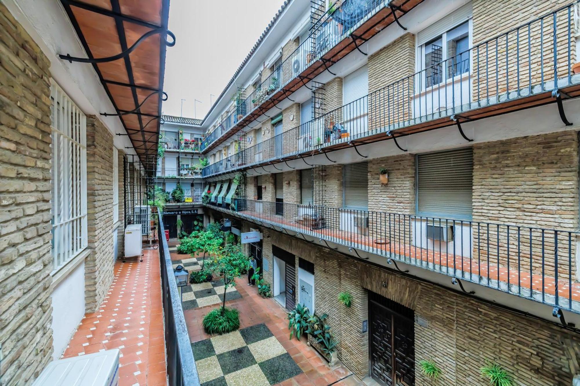 Saavedra Confort & City Centre Cordoba Exterior photo